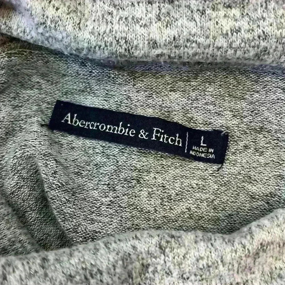 Abercrombie & Fitch Grey Turtleneck Sweater Size Large - Picture 5 of 8